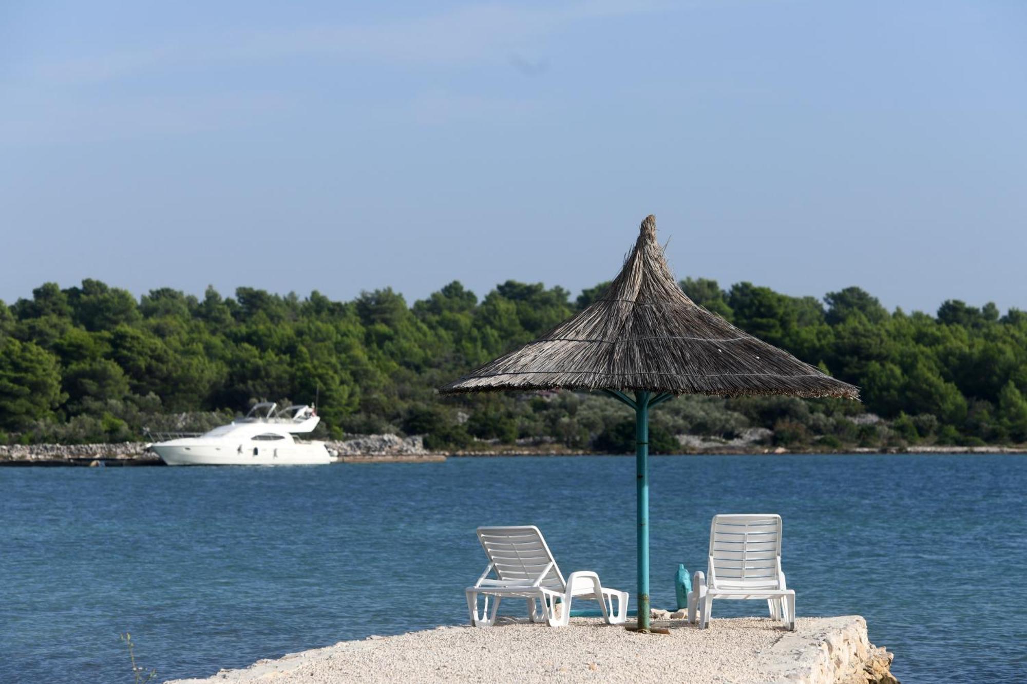 Beach House Marina Grande Betina  Exterior foto