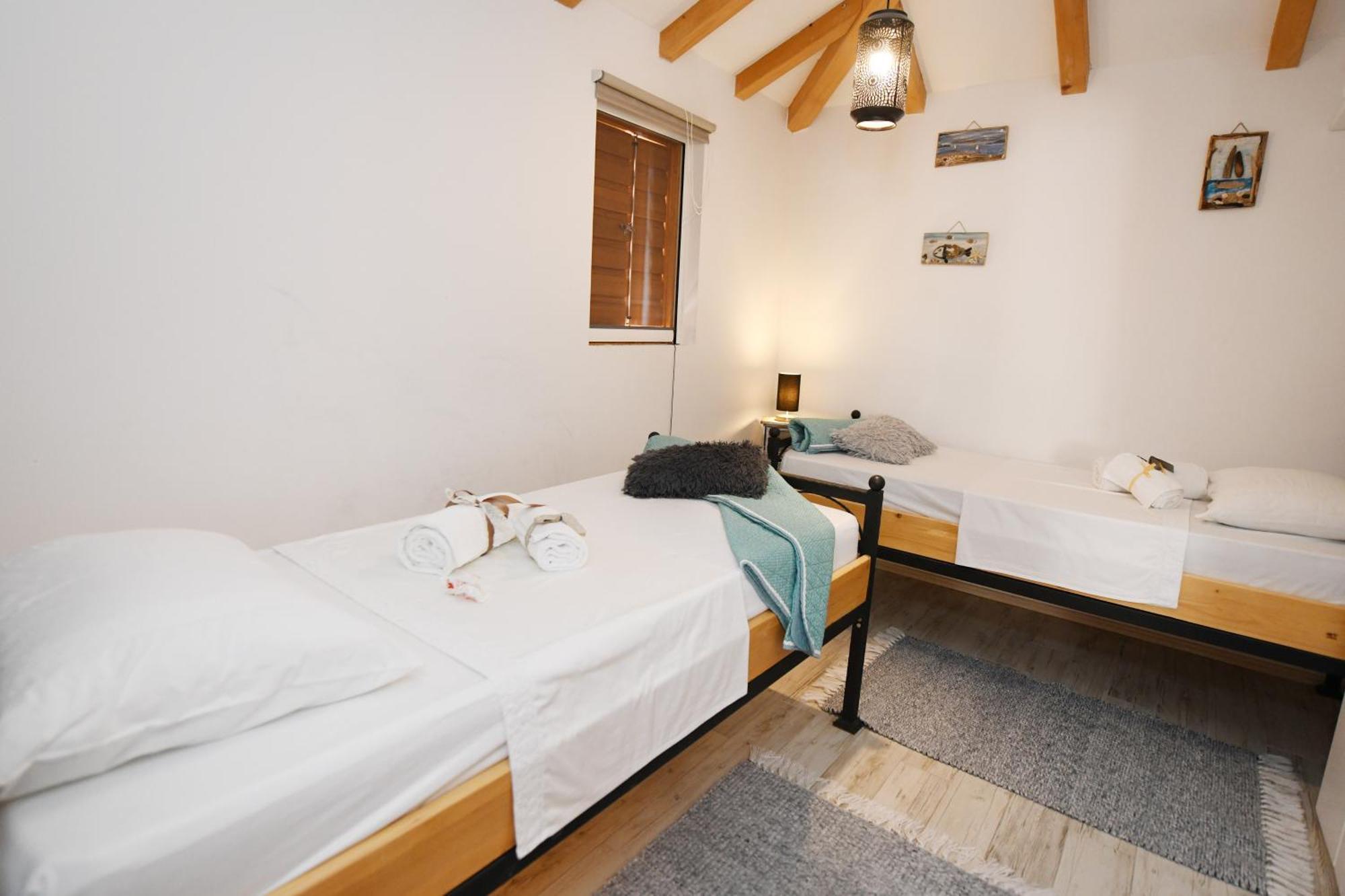 Beach House Marina Grande Betina  Exterior foto