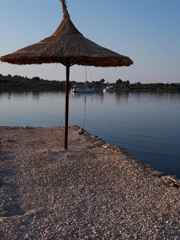 Beach House Marina Grande Betina  Exterior foto